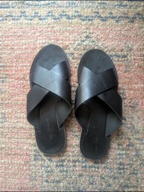 Madewell Black Leather Crisscross Slide Sandal - Size 8
